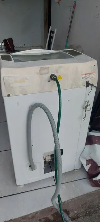 Vendo máquina Brastemp 8 kilos funciona tudo  - Foto 3