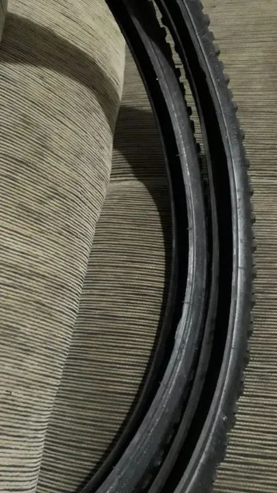 2 pares de pneus bicicleta aro 24 Levorin terra e asfalto 79,00 cada par Pix - 2308 - Foto 3