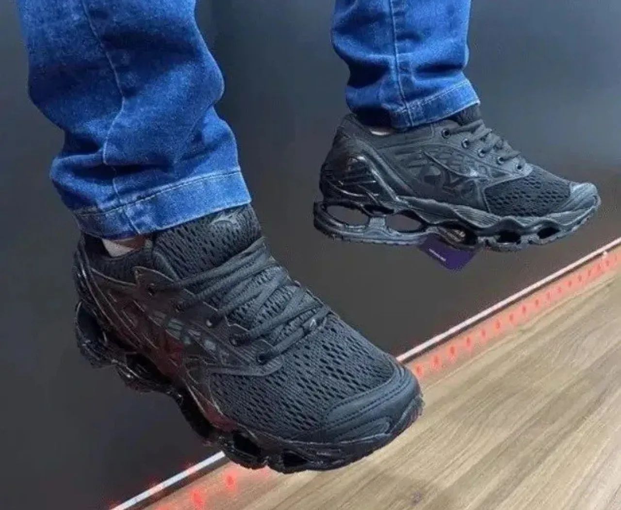 (((Oferta))) mizuno pro 9 preto preto  - Foto 2
