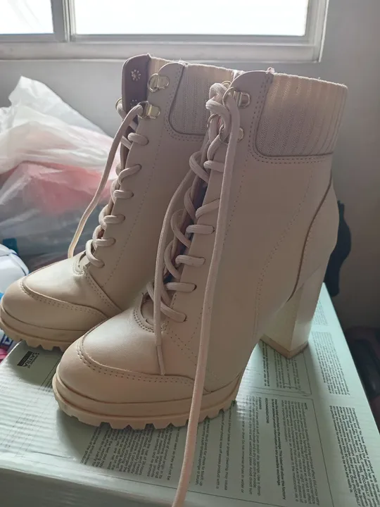 Botas Femininas de Salto