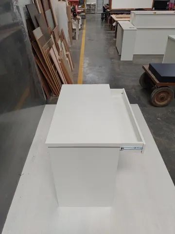 mesa reta de estudos 