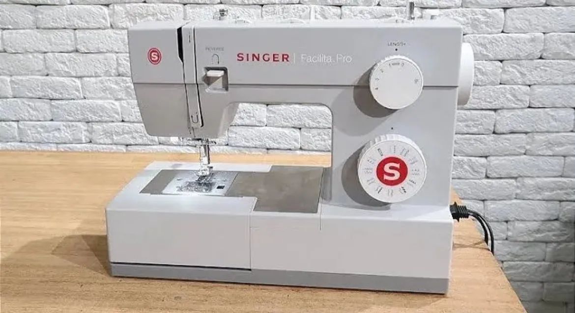Máquina De Costura Singer Facilita Pro 4432 - Foto 2