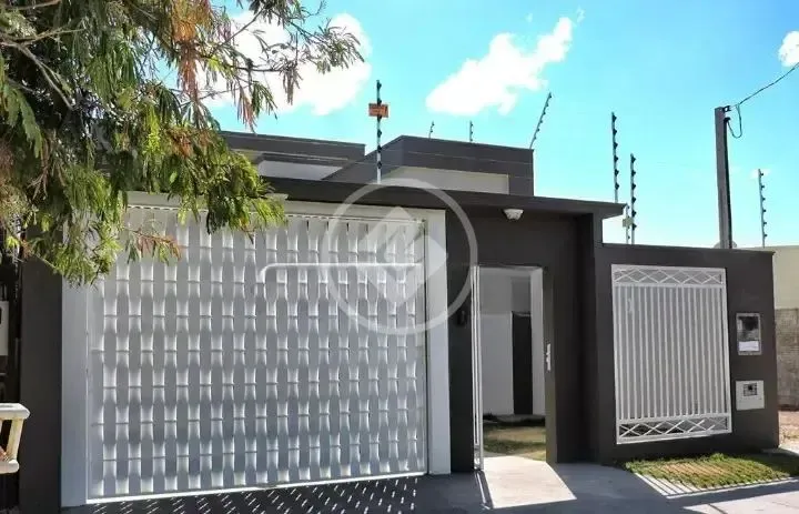 BELA CASA NO JARDIM CELESTE COM 3 QUARTOS codigo: 125808
