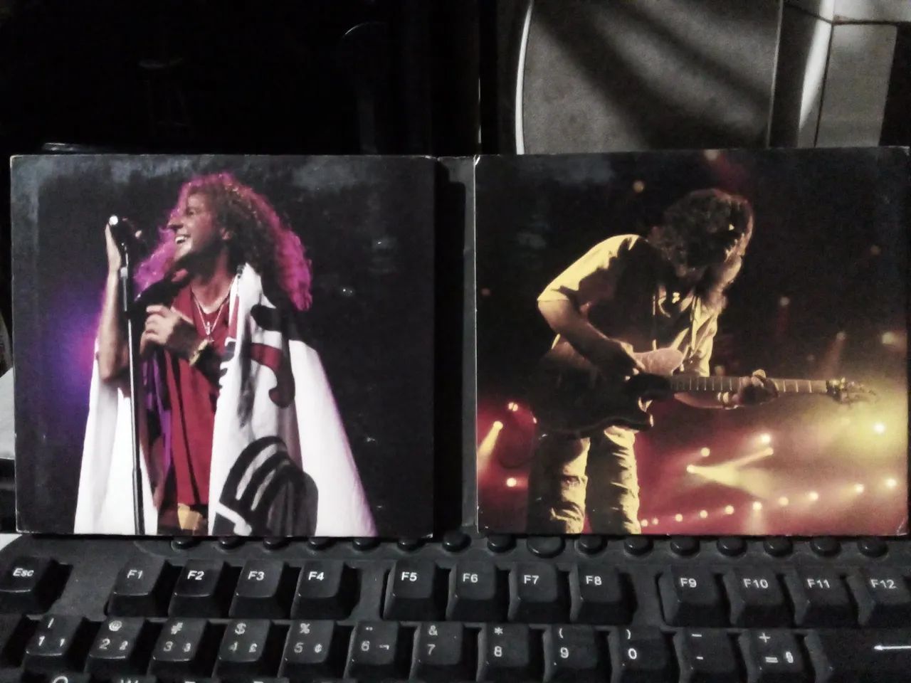 CD Van Halen - Live: Right Here, Right Now 1993 Box Set 2xCD digipack importado US - Foto 3