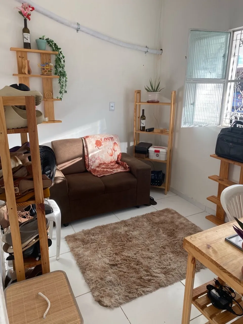 Alugo casa mobiliada Pajuçara