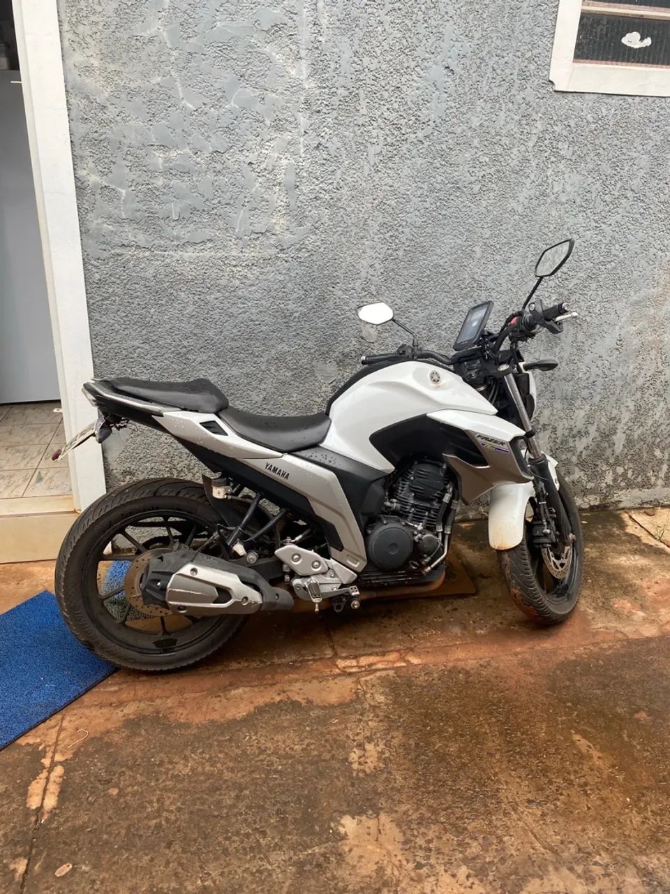 Fazer 250 abs