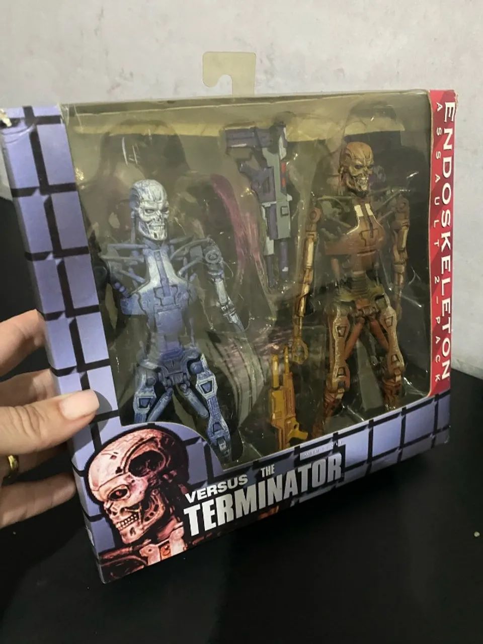 Bonecos Blue and Red T-800 Endoskeleton - Robocop Vs Terminator - (Pack 2) - Entregamos  - Foto 4