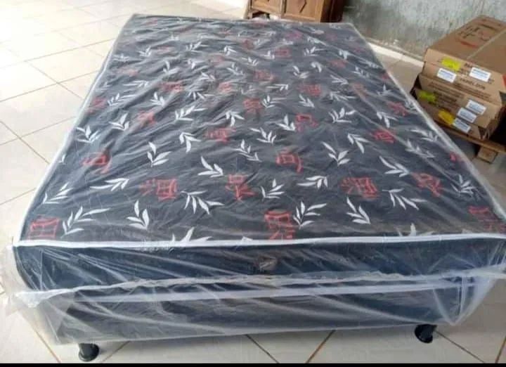 Cama box casal (leia a descrição)