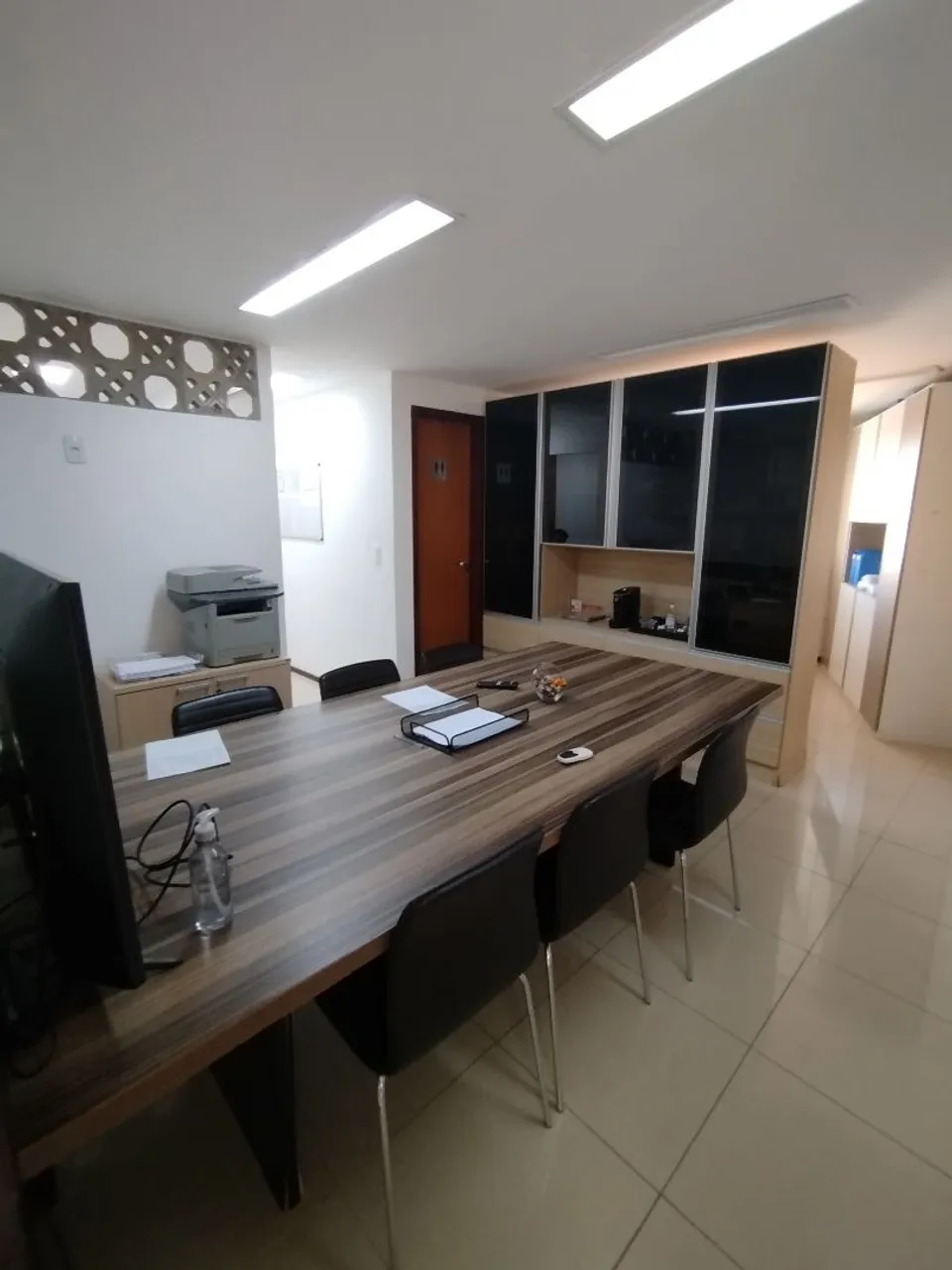 Sala comercial 56m² Lagoa Nova