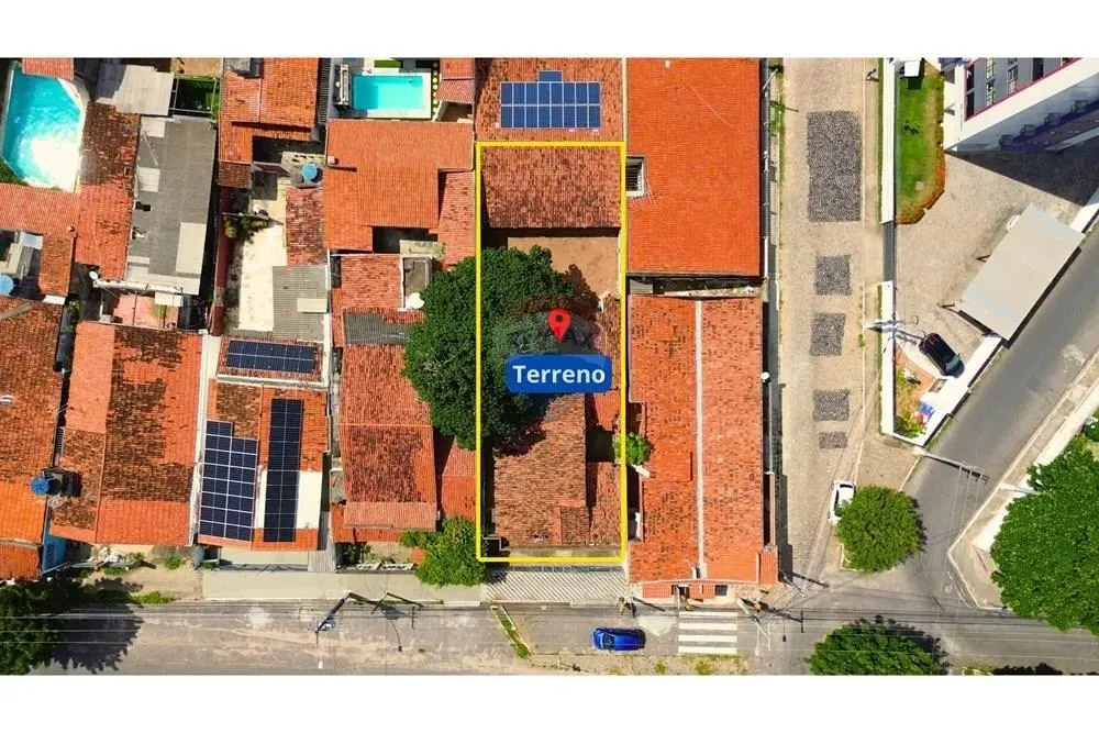 Terreno com Construção no Coração do Alecrim  Rua Olinto Meira | R$ 350.000,00