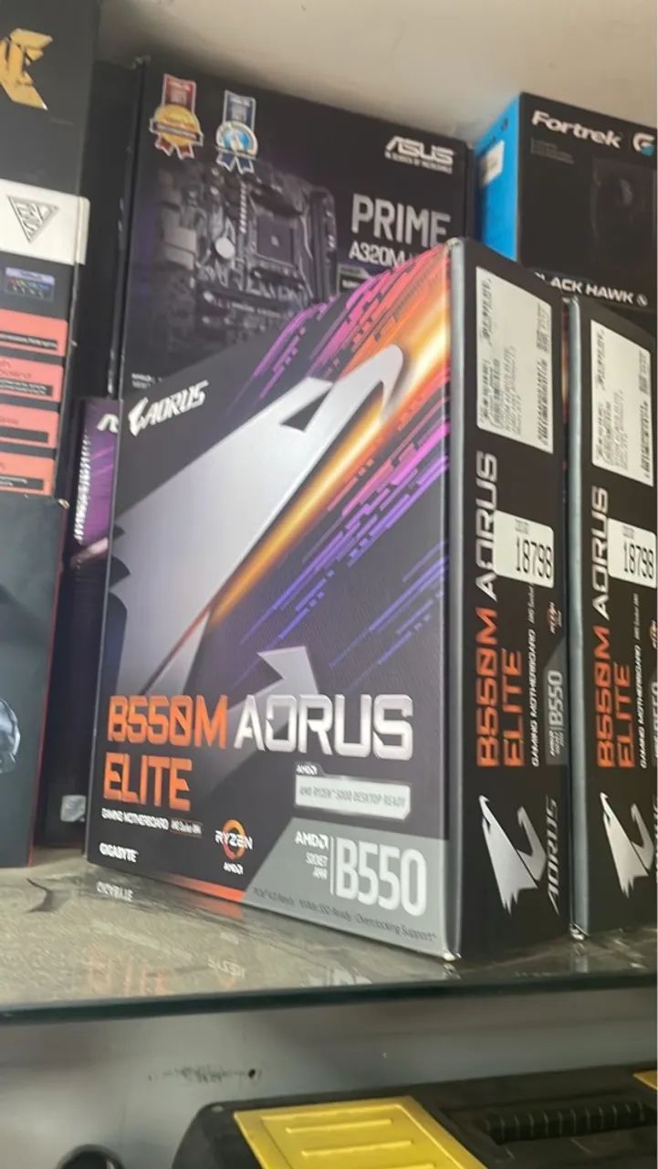 Placa mãe b550m Aorus Elite gigabyte NOVA só tirei da caixa  - Foto 3