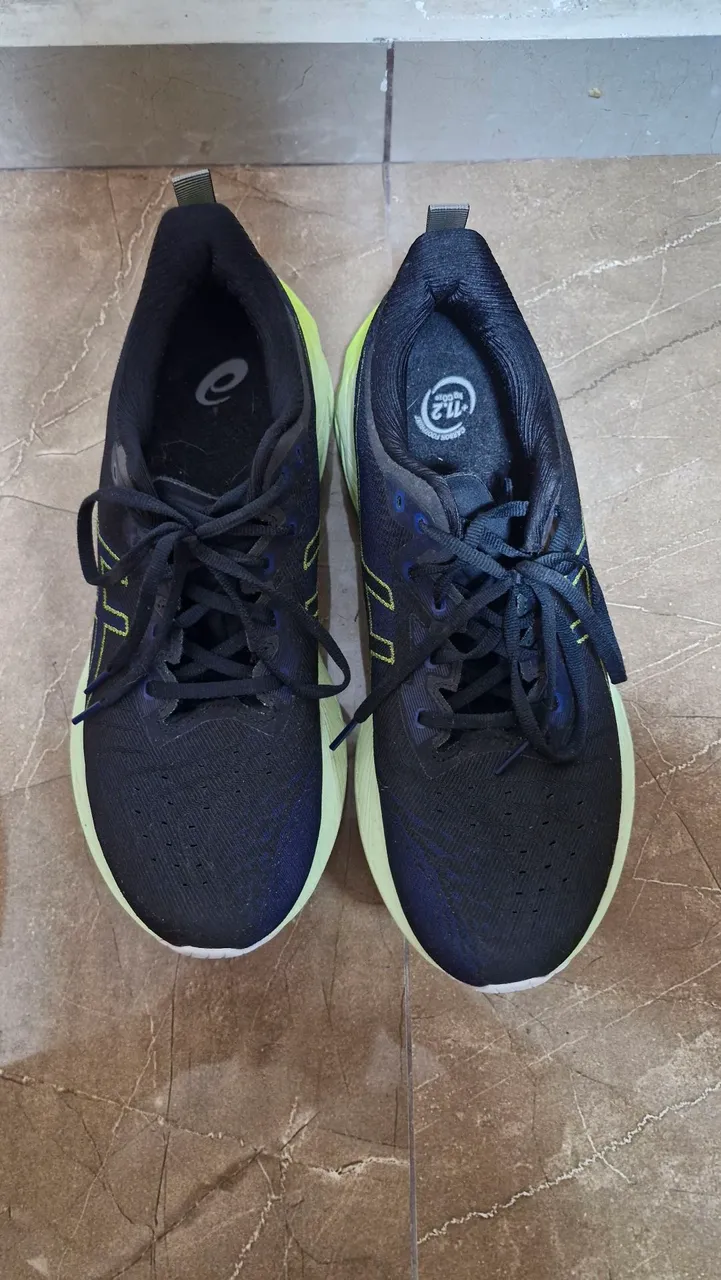 Tênis Asics Novablast 4