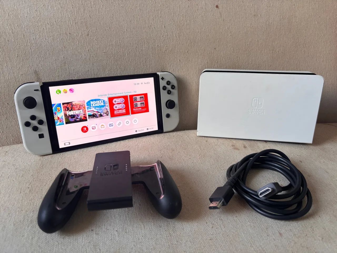 Vendo nintendo switch oled 64gb  - Foto 2