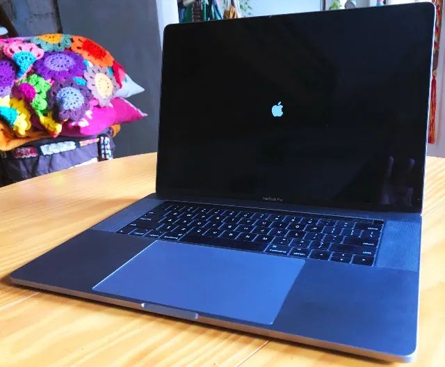 Apple MacBook Pro A1707 - Notebooks - Campos Elíseos, São Paulo