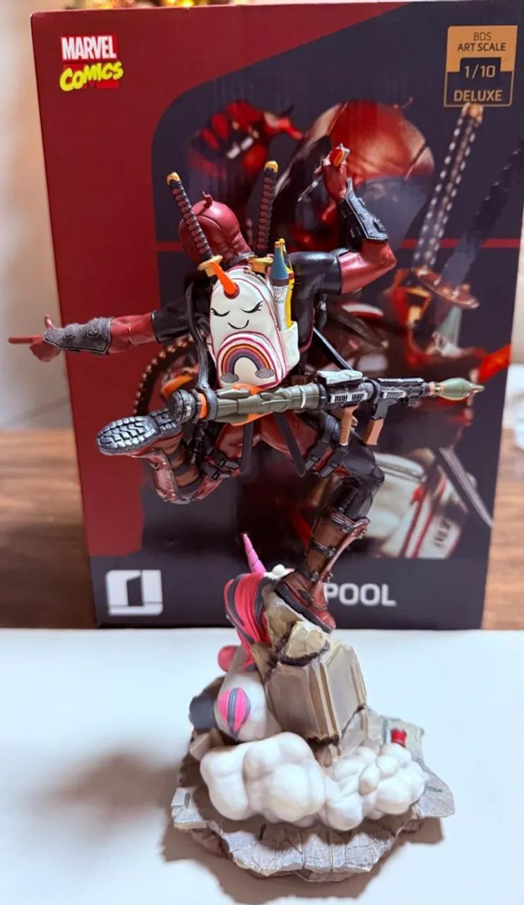 Deadpool Deluxe - 1/10 Iron Studios - Foto 2