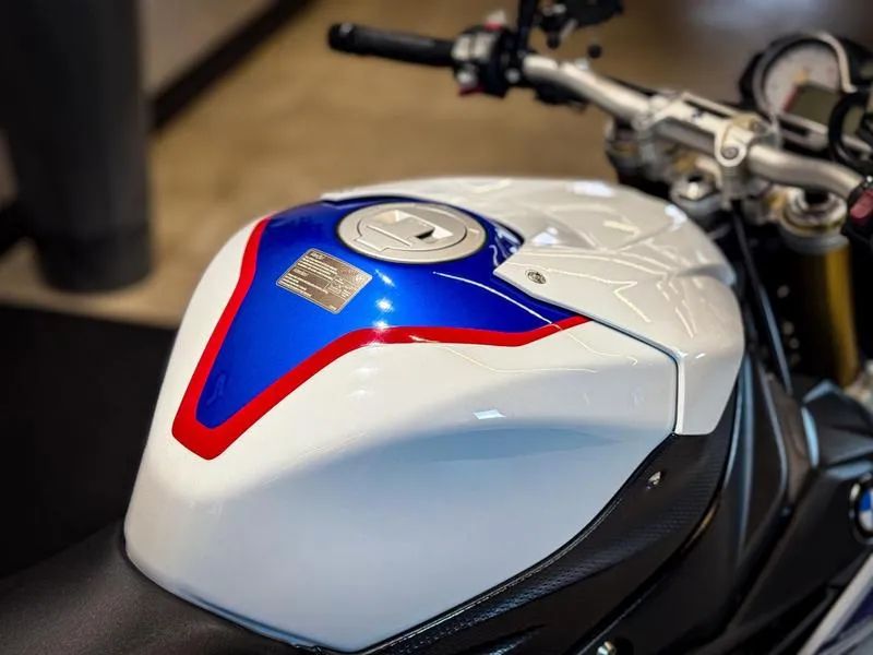 BMW S1000 R 2019 - Foto 13