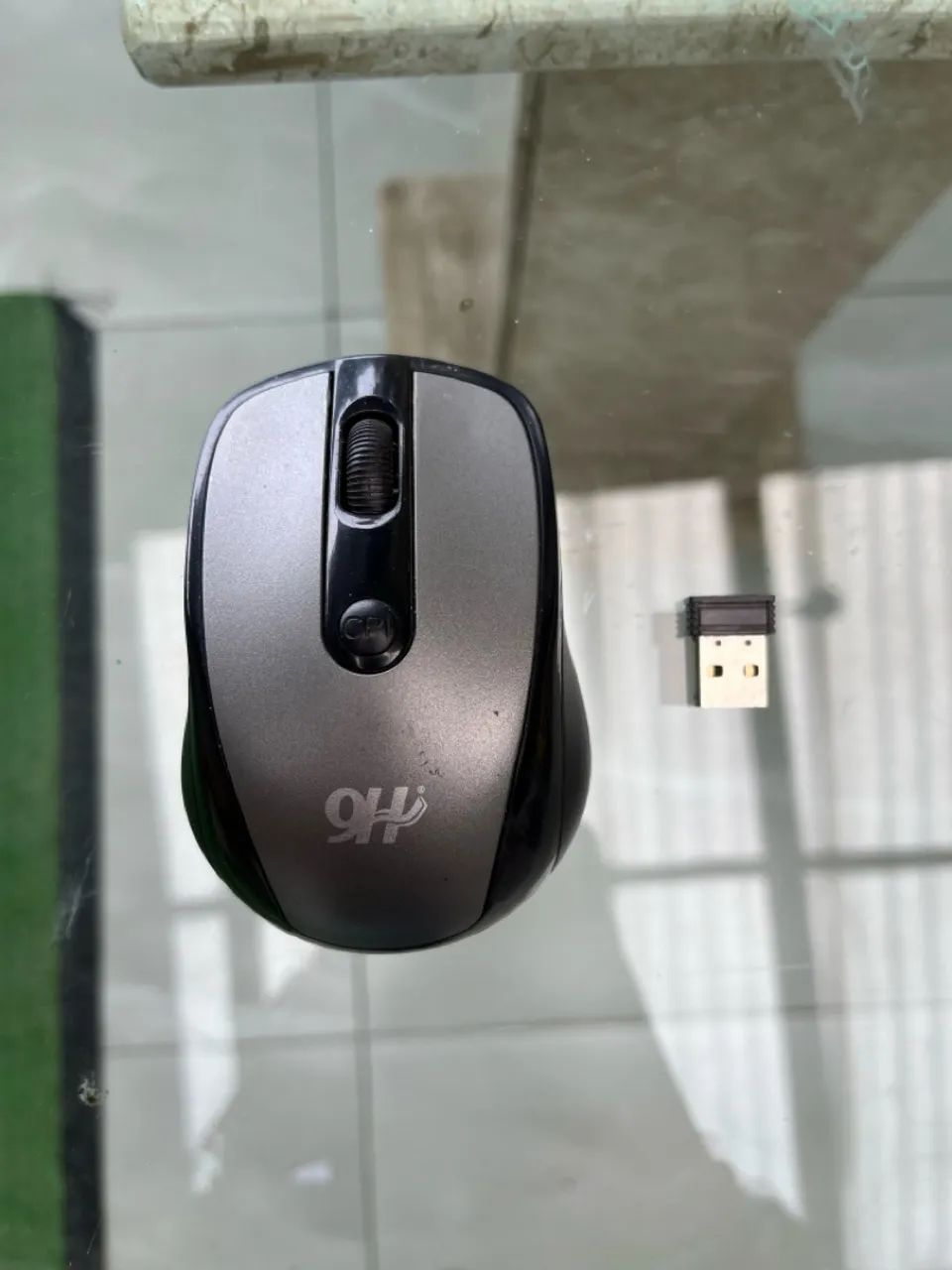 Mouse sem fio com receptor USB