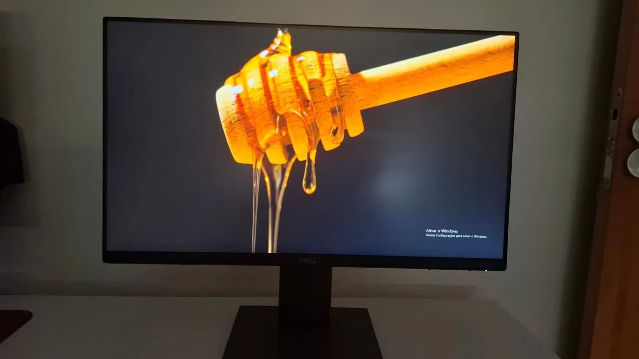 Monitor Dell 23'64292067453569122