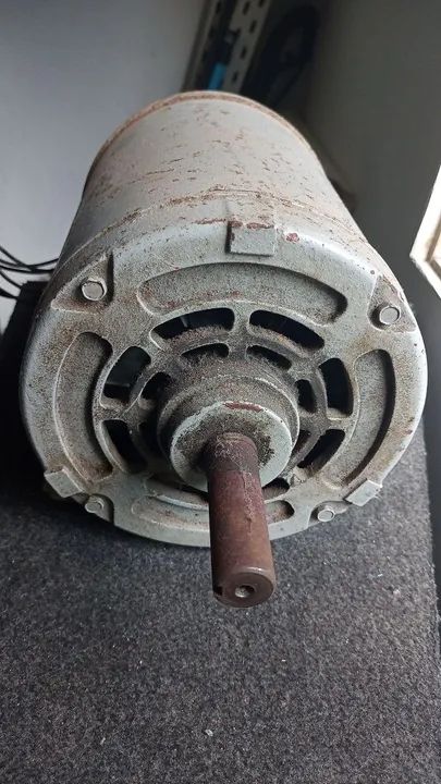 Motor WEG trifásico 2cv 220/380V - Foto 3