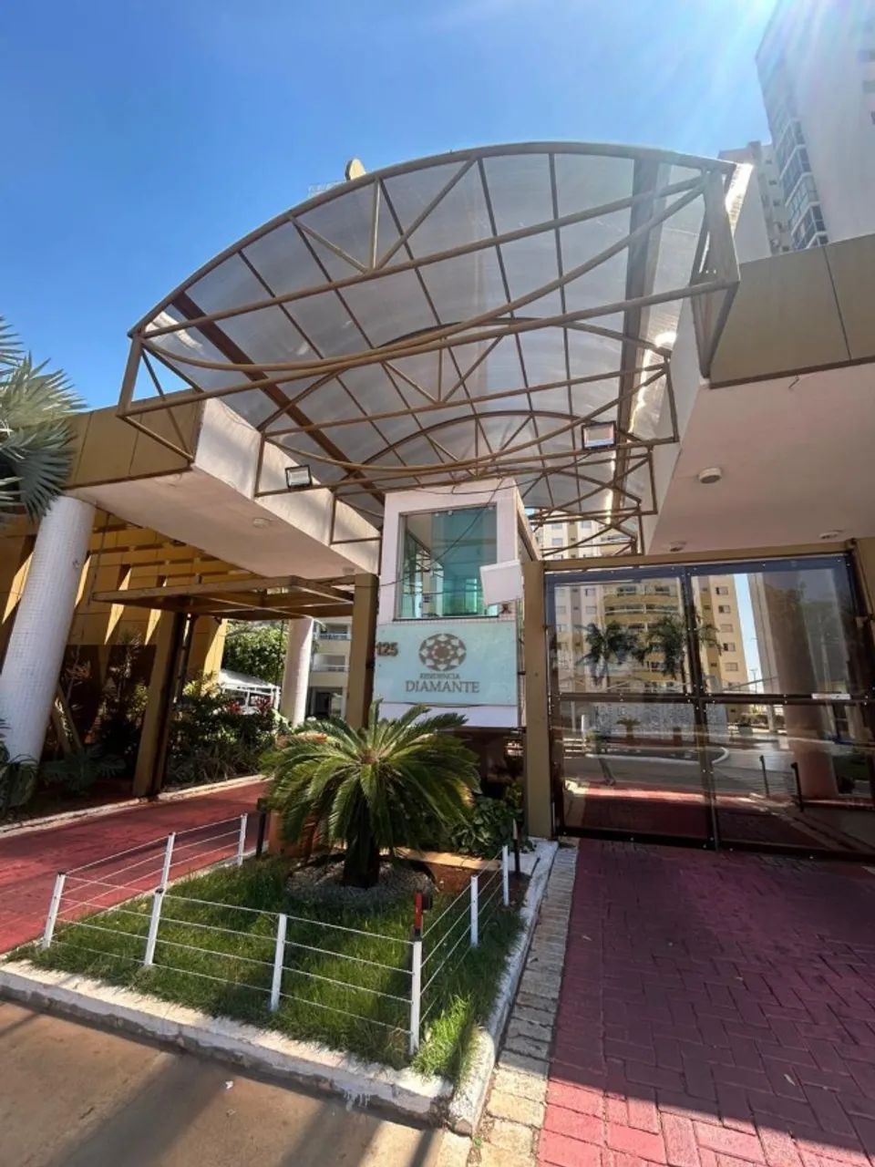 APARTAMENTO CONDOMÍNIO DIAMANTE 