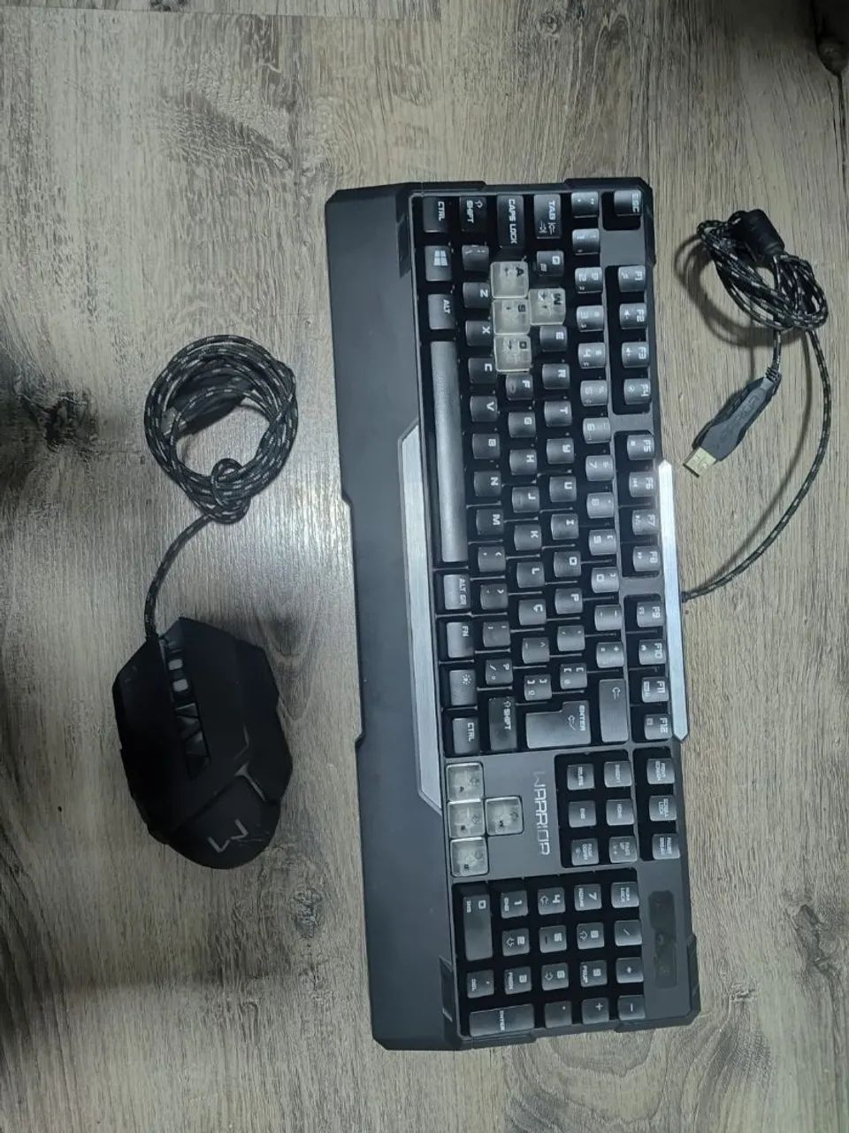 Kit teclado e mouse gamer Warrior-   Marcas de uso e funcionamento perfeito. - Foto 4