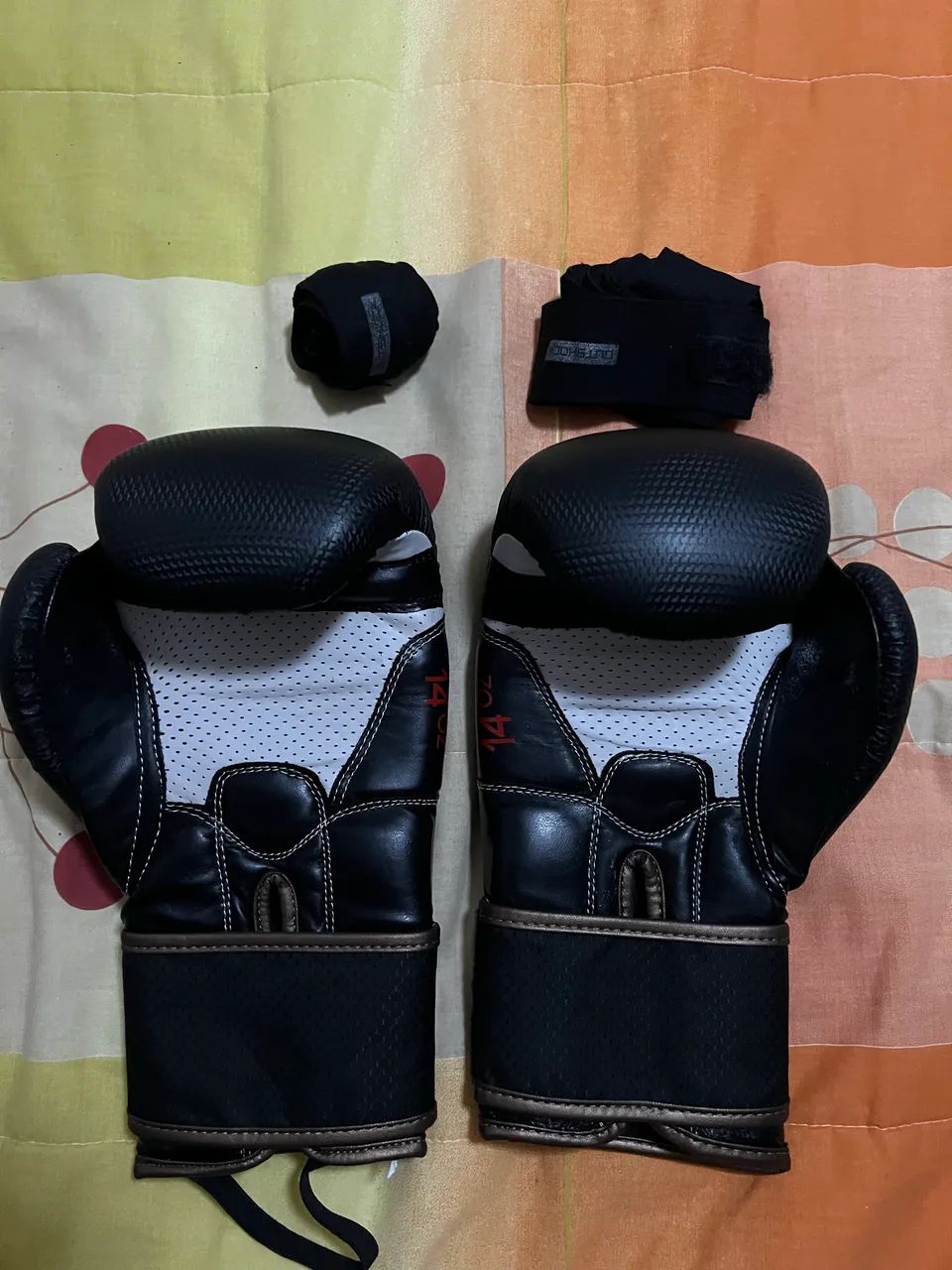 Luvas de boxe + bandagem - Foto 2