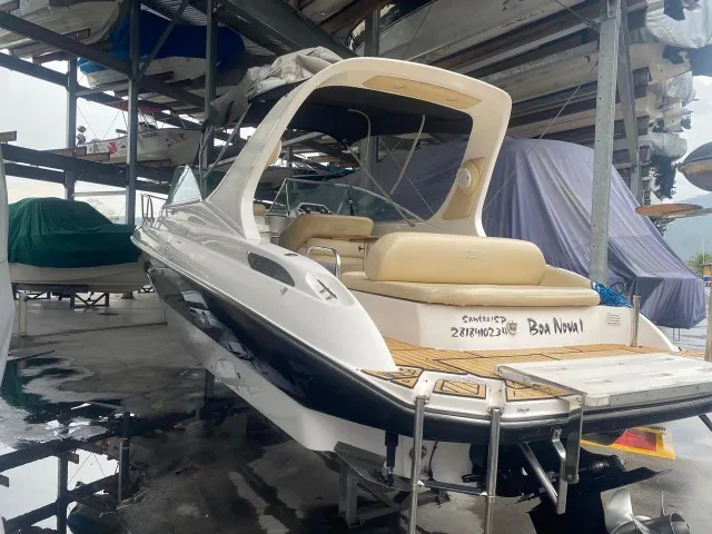 LANCHA TRITON 27,5 PÉS DIESEL CABINADA MOTOR 2.8 220 HPS - ANO 2014