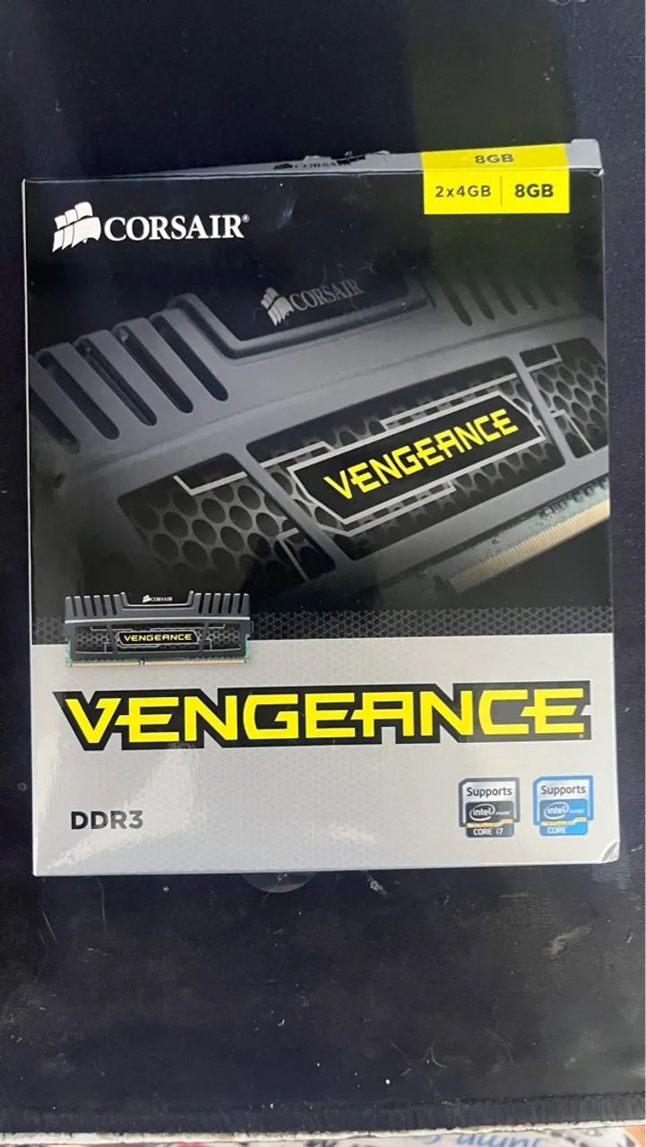 Memória RAM Corsair Vengeance - 2 pentes de 4gb DDR3 - 8gb - Foto 2