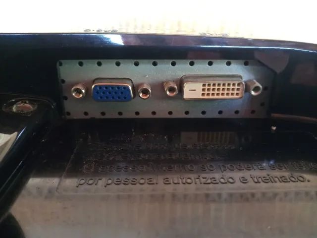 Monitor LG Flatron W1952tq 19 Preto - Foto 2