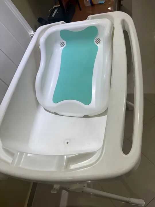 Banheira para Bebê com Suporte e Trocador - Foto 4