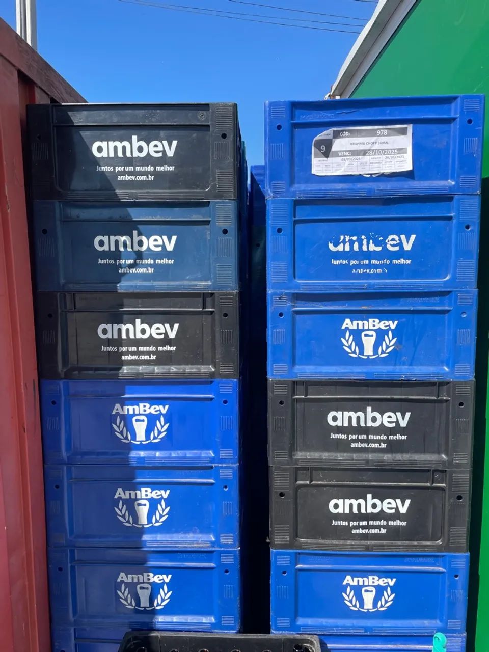 Vasilhames engradados Ambev 300ml