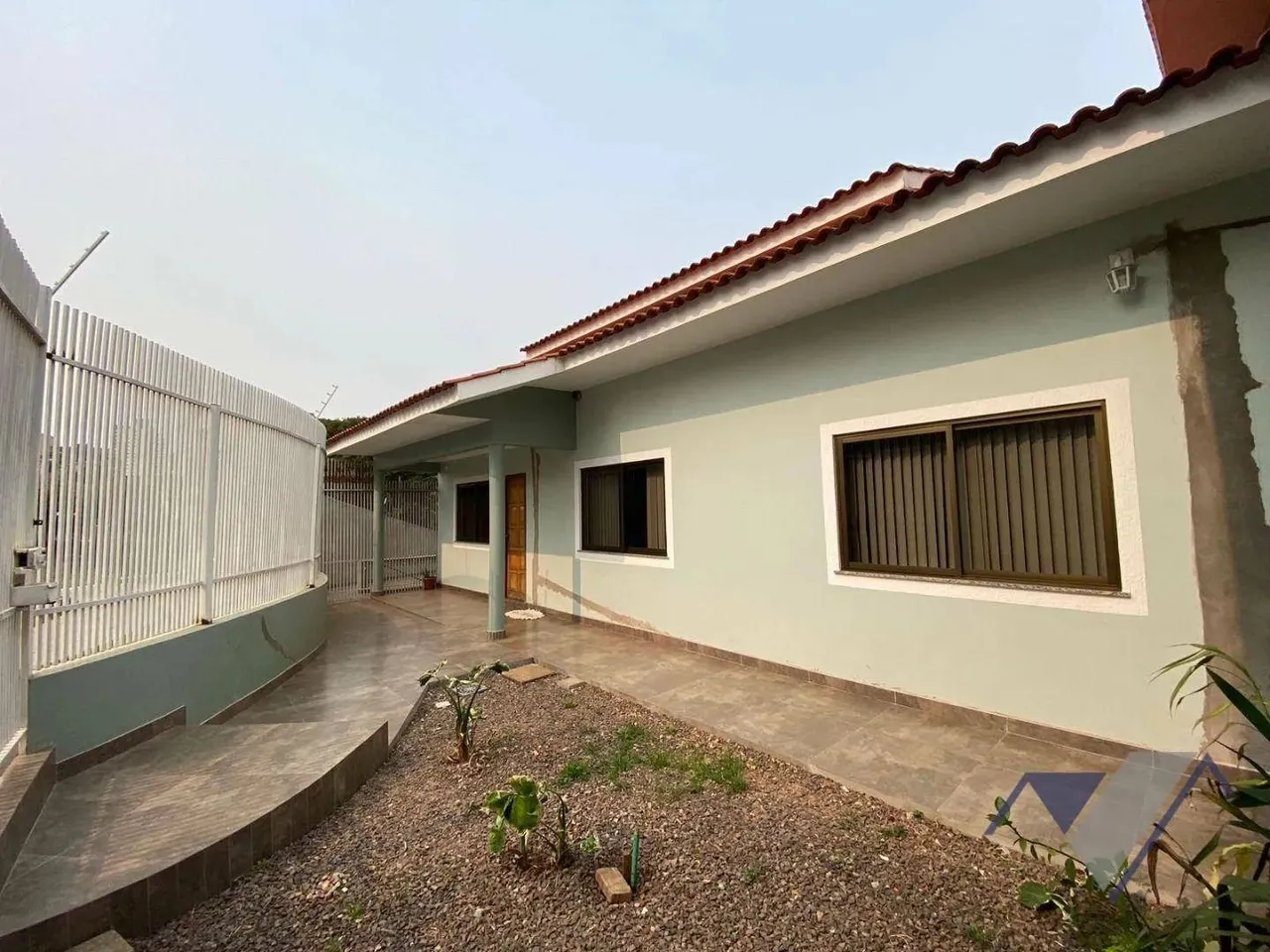 Casa com 5 dormitórios para alugar, 434 m² por R$ 7.600,00/mês - Country - Cascavel/PR