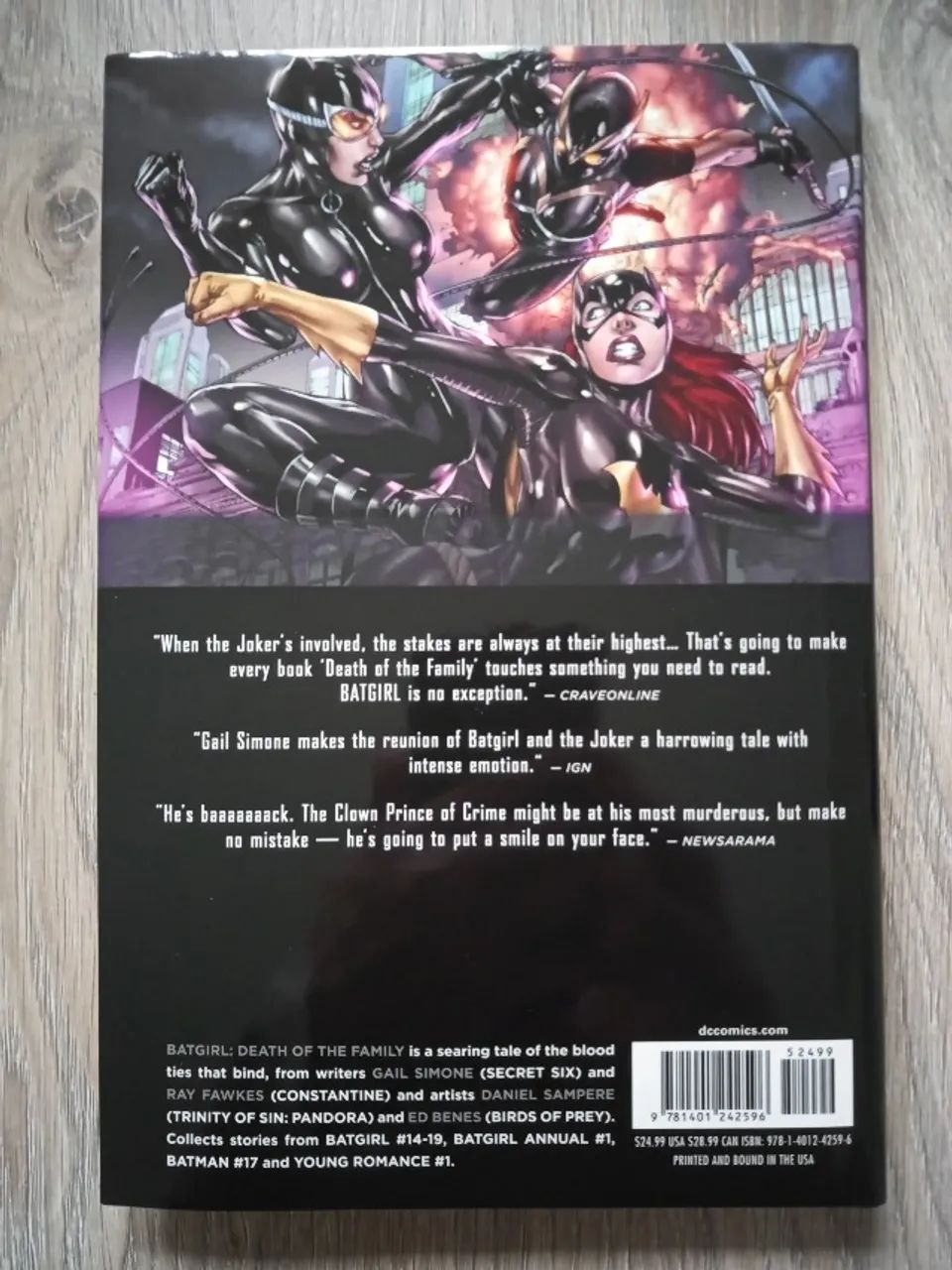 Hq Batgirl Volume 3: Death of the Family HC (The New 52) importada - Foto 2