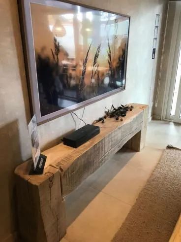 Aparador rústico em madeira maciça 64850628147329120