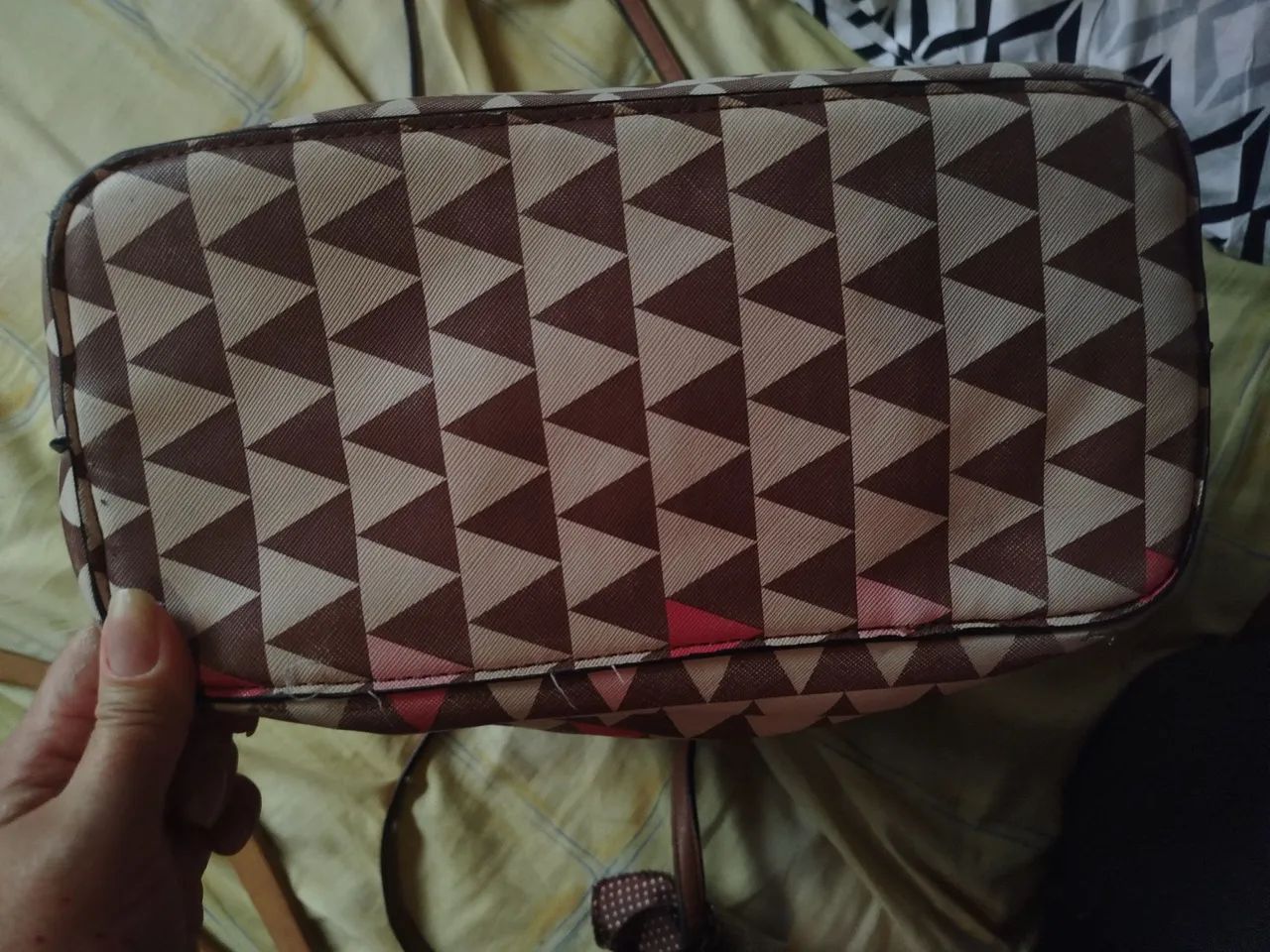 Bolsa triângulo  - Foto 6