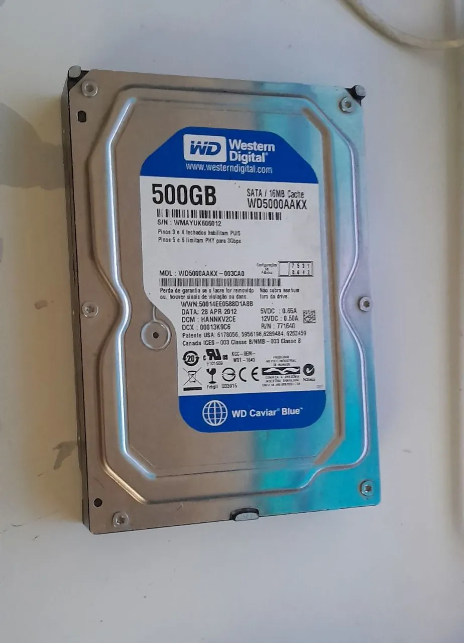 HD Western Digital e Gravador de DVD SONY OPTIARC