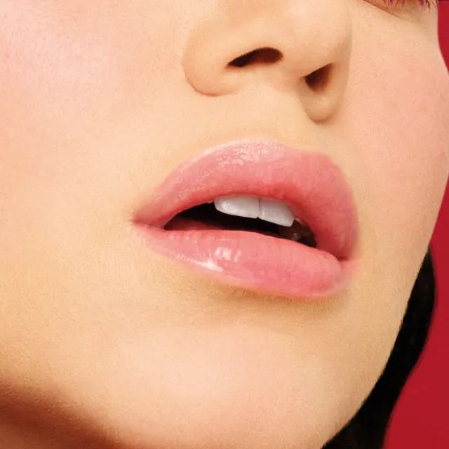 Gloss Labial Kiss Me Cherry Eudora 5,5ml - Foto 5