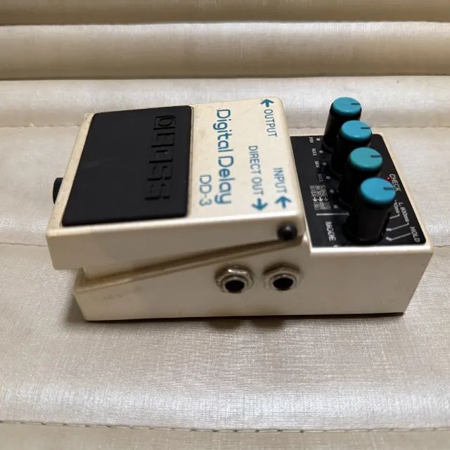  Pedal Boss Dd 3 Digital Delay - Super Conservado!! - Foto 3