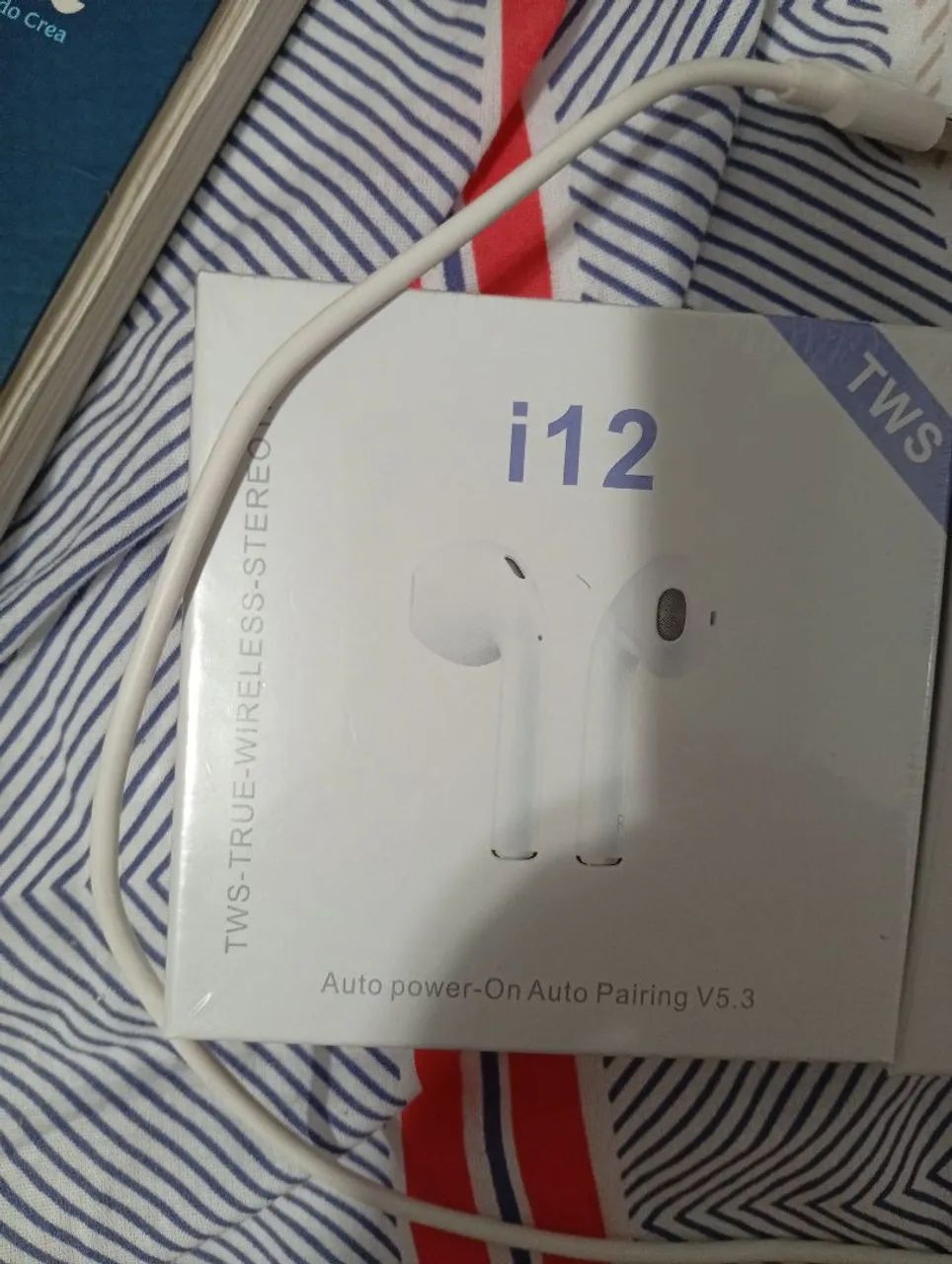 Fone de Ouvido Bluetooth i12 TWS - Novo