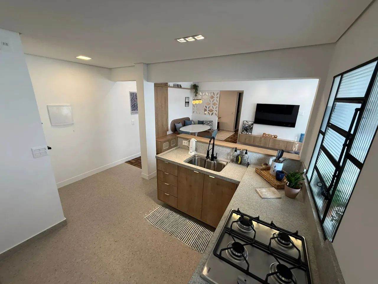 Apartamento Mobiliado com 79m², 2 Dormitórios (1 Suíte) e Lazer Completo - Foto 5