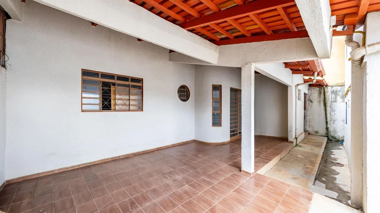 Casa comercial com 334 m2 de construção e 360 m2 de terreno no Setor Norte Ferro - Foto 12