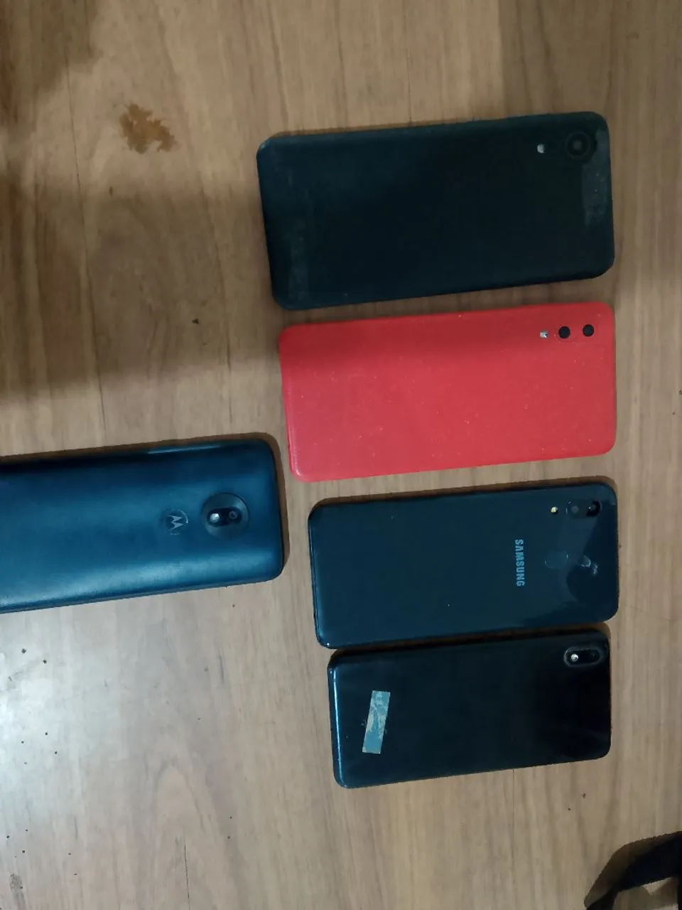 *LEIAM A DESCRIÇÃO ( Vendo lote de telefone)