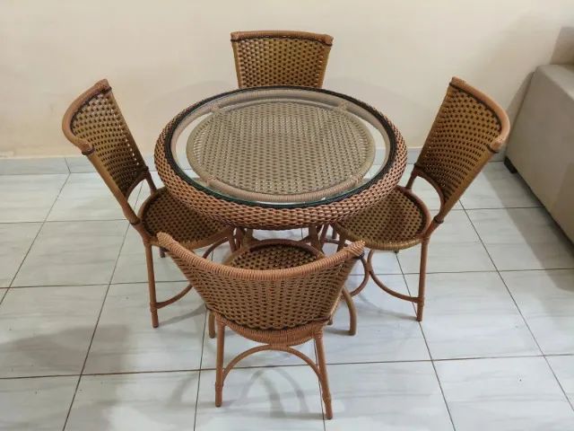 Mesa de jantar redonda