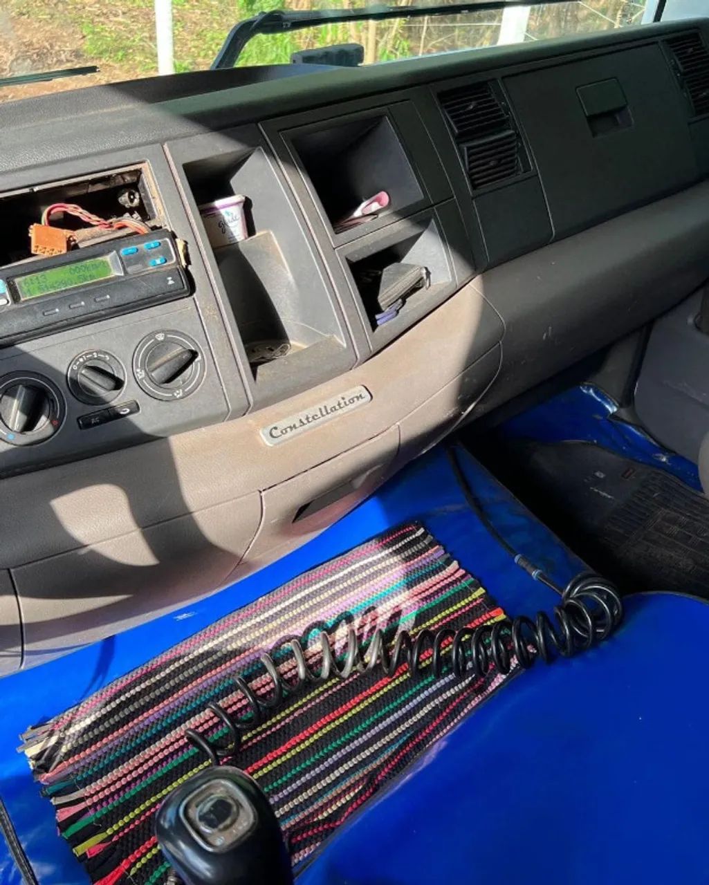 Volkswagen Constellation 25.390 - Ano 2018 | Tração 6x2 - Foto 3