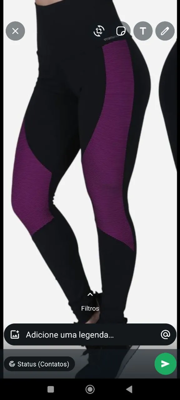 Calça Legging Fitness com Detalhe Roxo