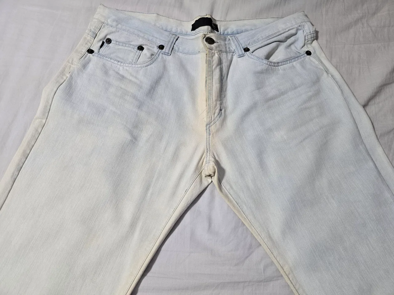 Calça jeans clara Cavalli importada
