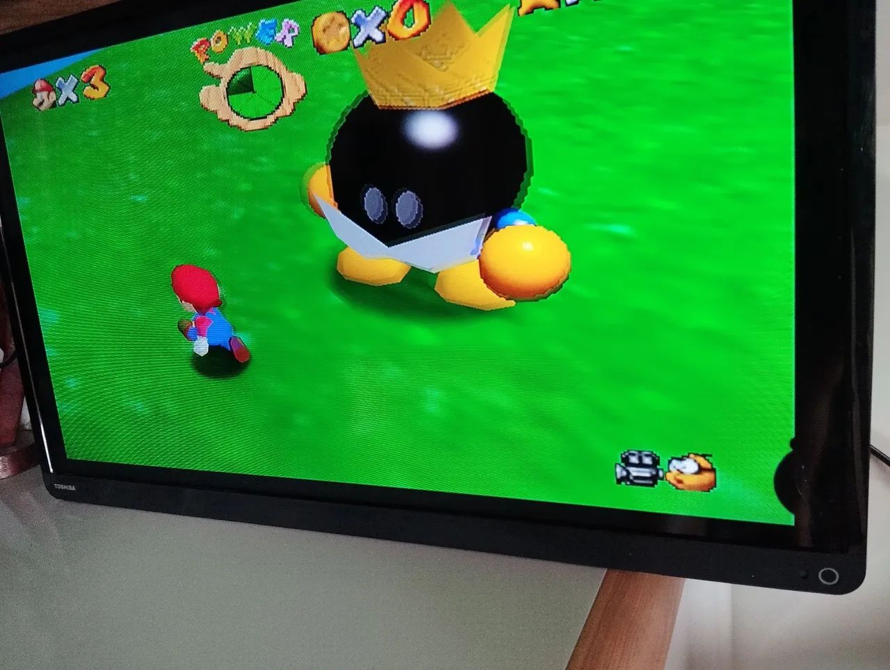 Tv Toshiba 32 não smart com detalhe na tela - Foto 2