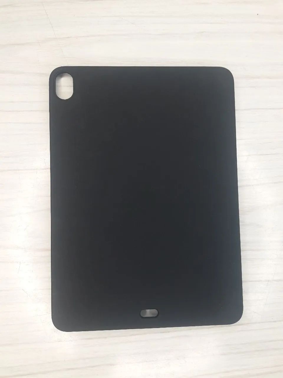 NOVA Capa Case Silicone preta IP2020/10.9. - Foto 2