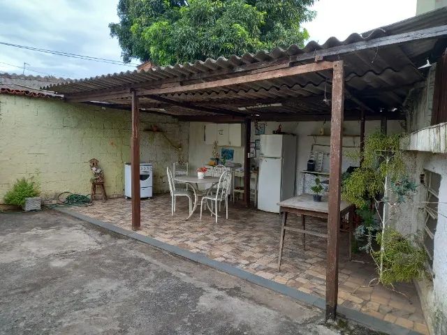 Casa com 3 Quartos, Garagem, Varanda coberta e Quintal no Bairro Horto - Foto 2