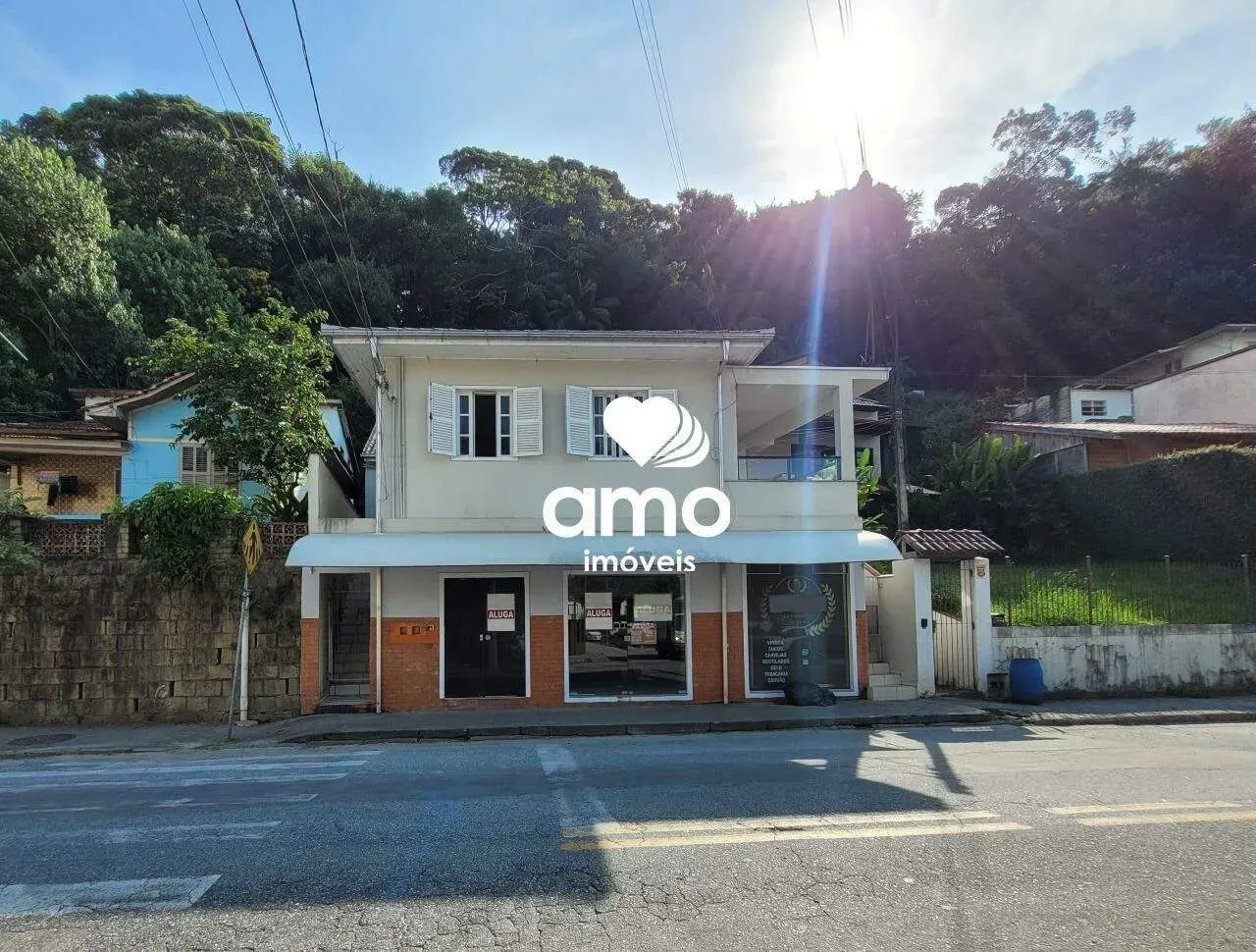 Sala térrea para alugar no bairro Primeiro de Maio em Brusque